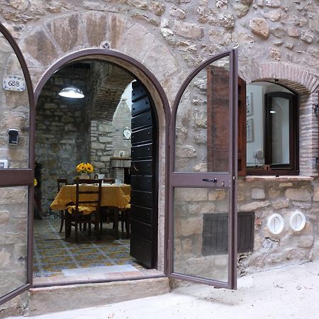 Joy'S Nest Leilighet Todi Eksteriør bilde
